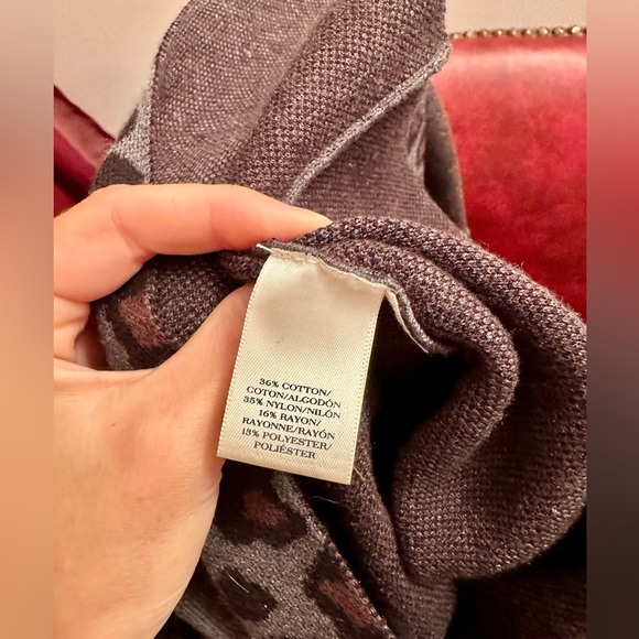 Ann Taylor Grey and Brown Leopard Print Sweater Skirt, Size XS - Picture 6 of 7